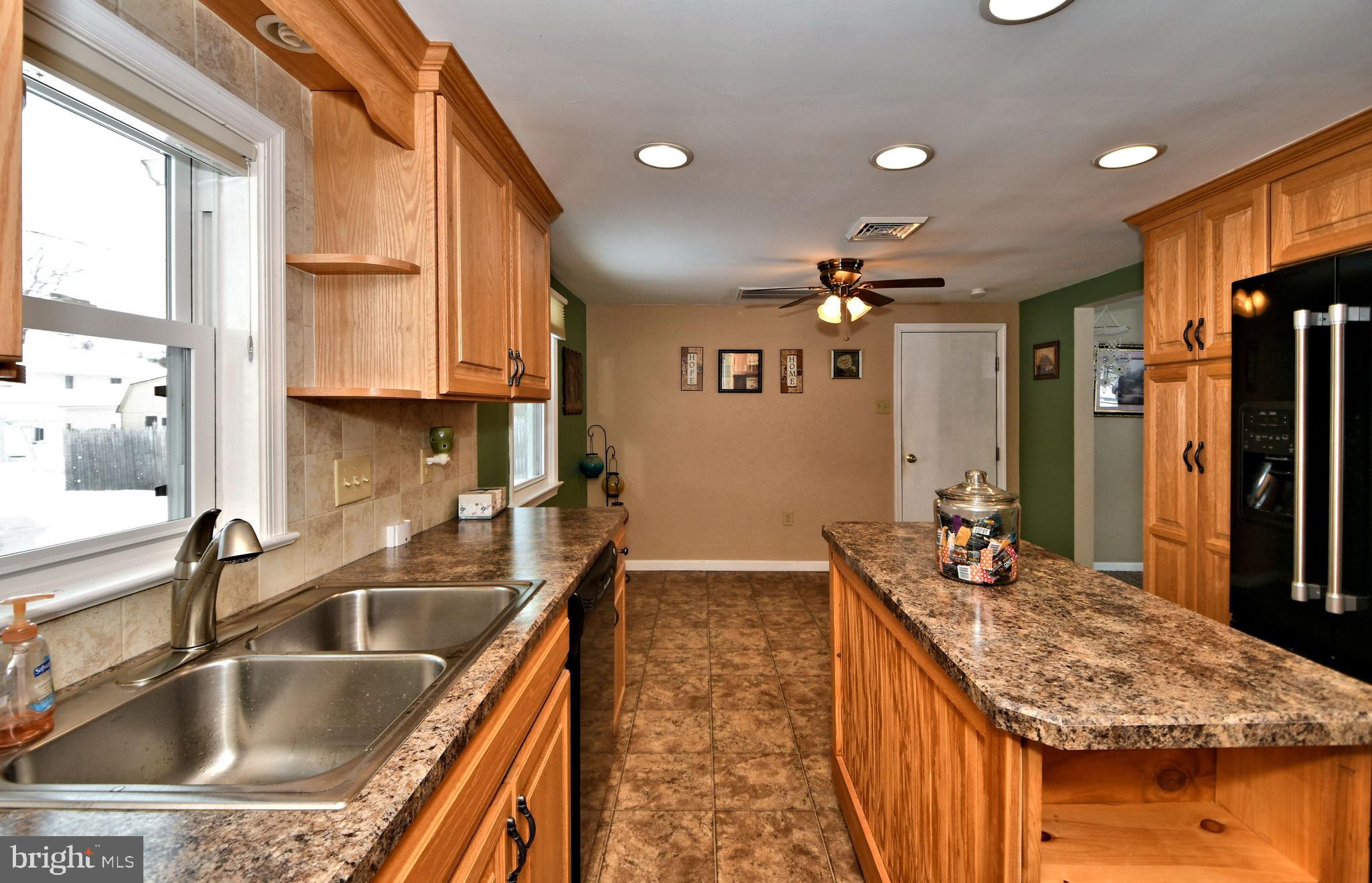 AMITY GARDENS - Residential