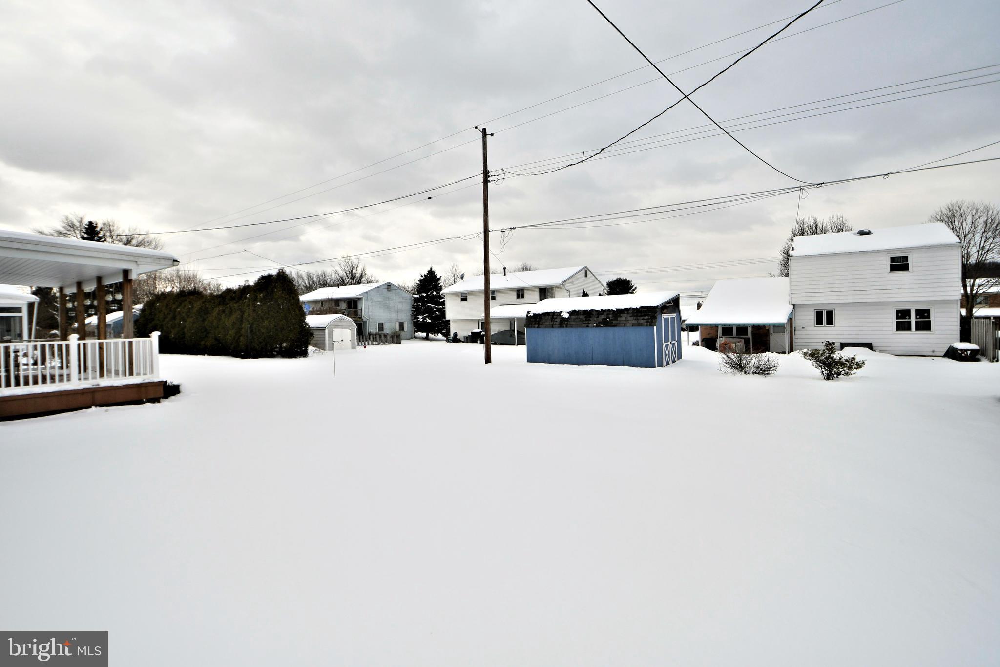 AMITY GARDENS - Residential