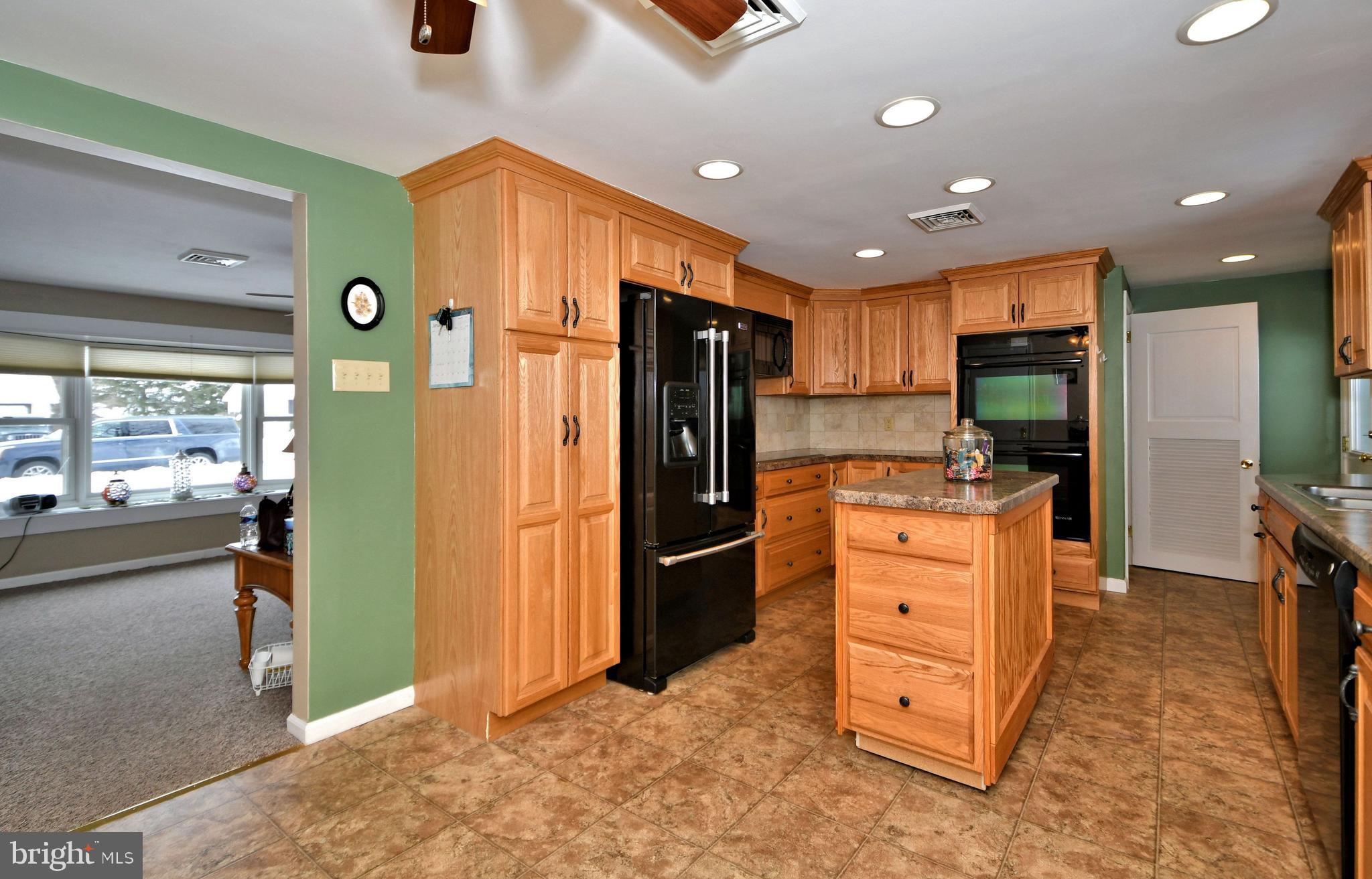 AMITY GARDENS - Residential