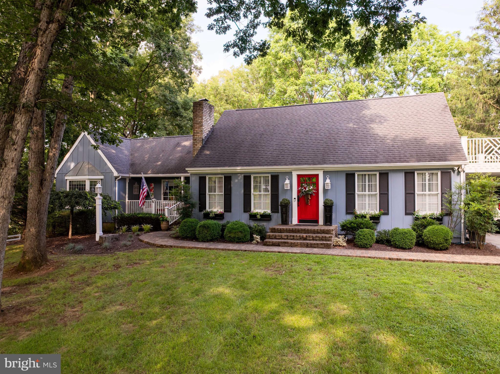 202 TOPFLITE DRIVE