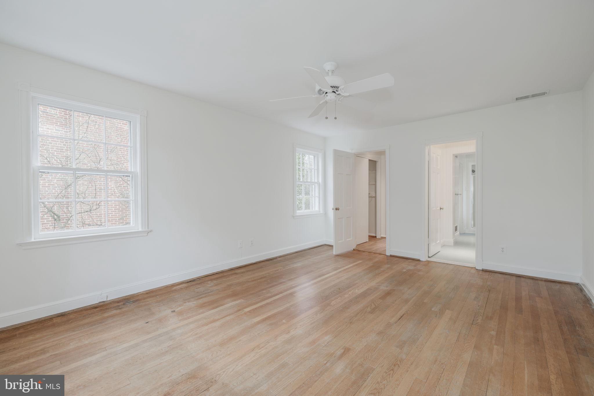 ROLLINGWOOD - Residential