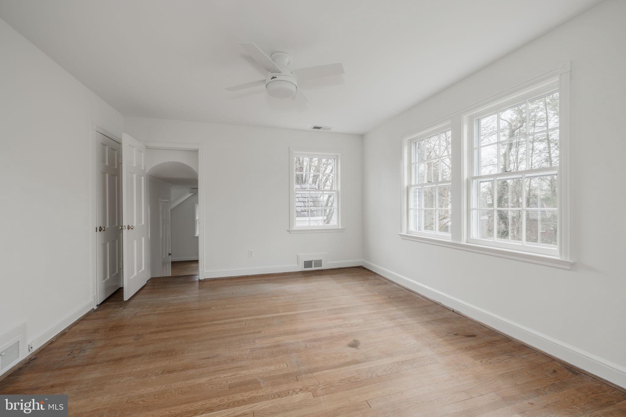 ROLLINGWOOD - Residential