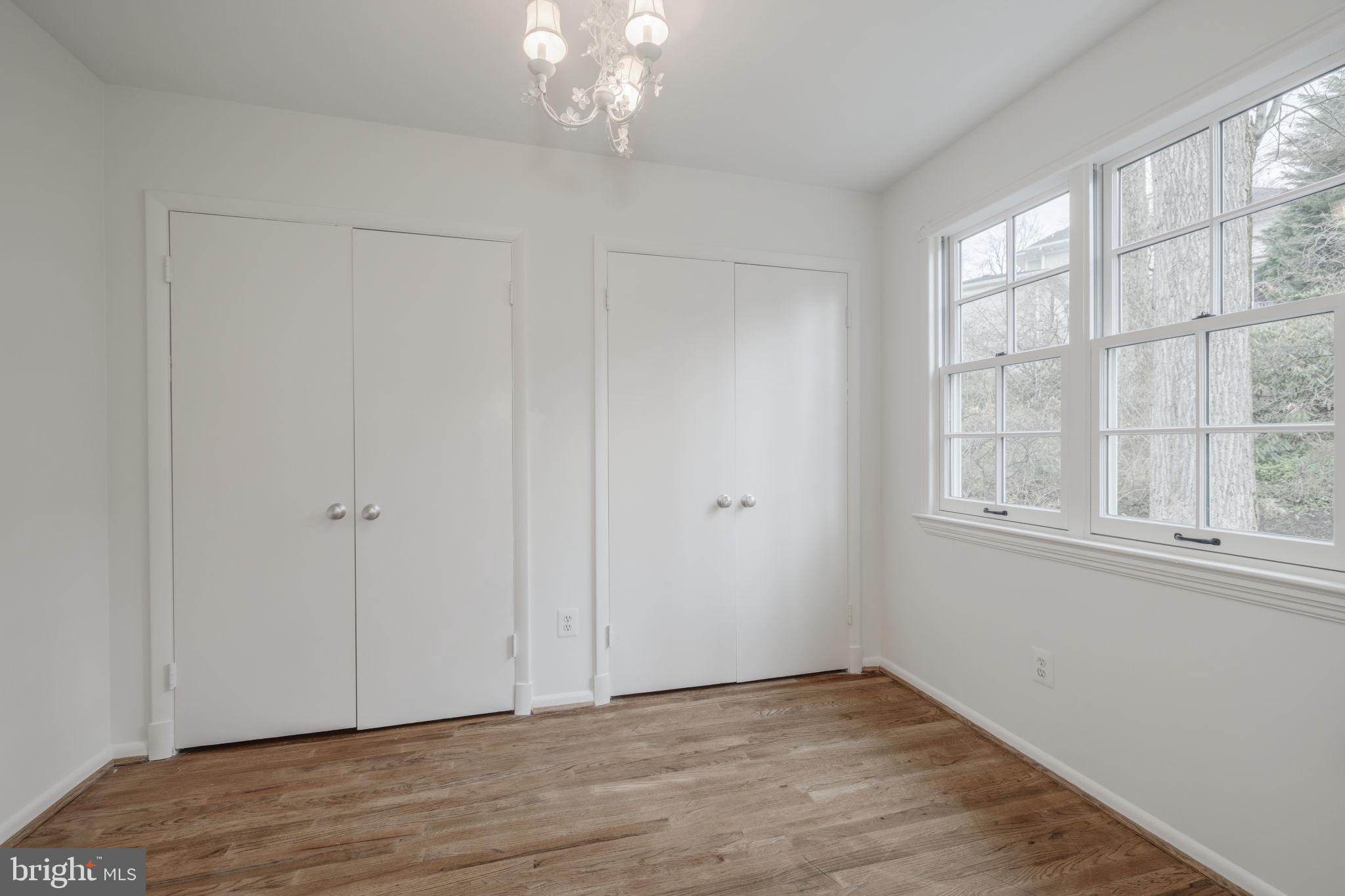 ROLLINGWOOD - Residential