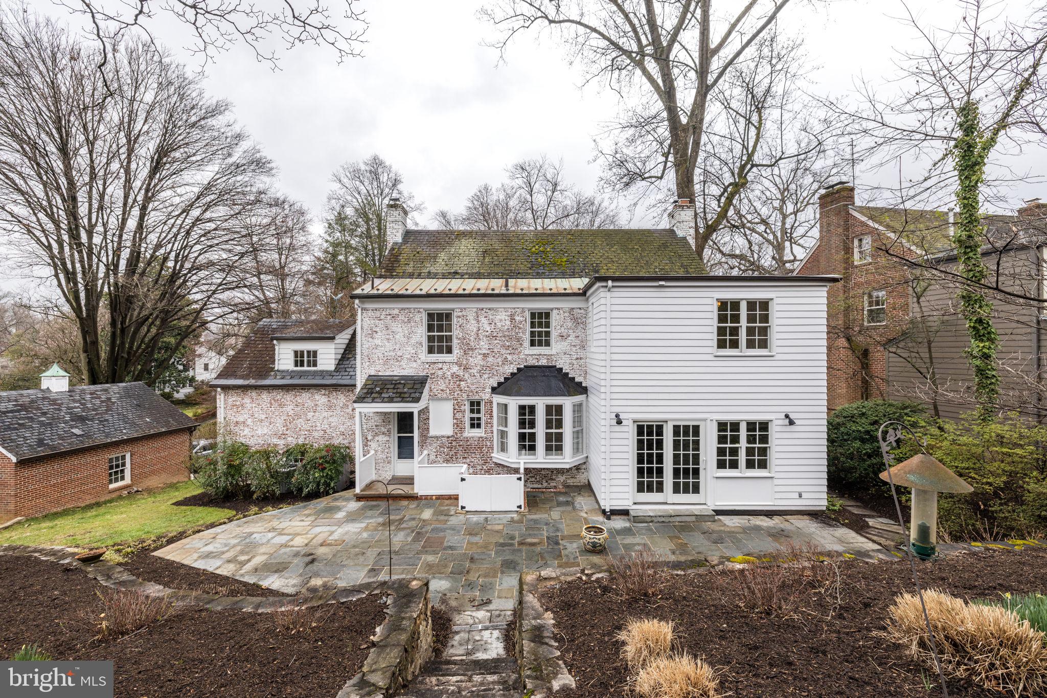 ROLLINGWOOD - Residential