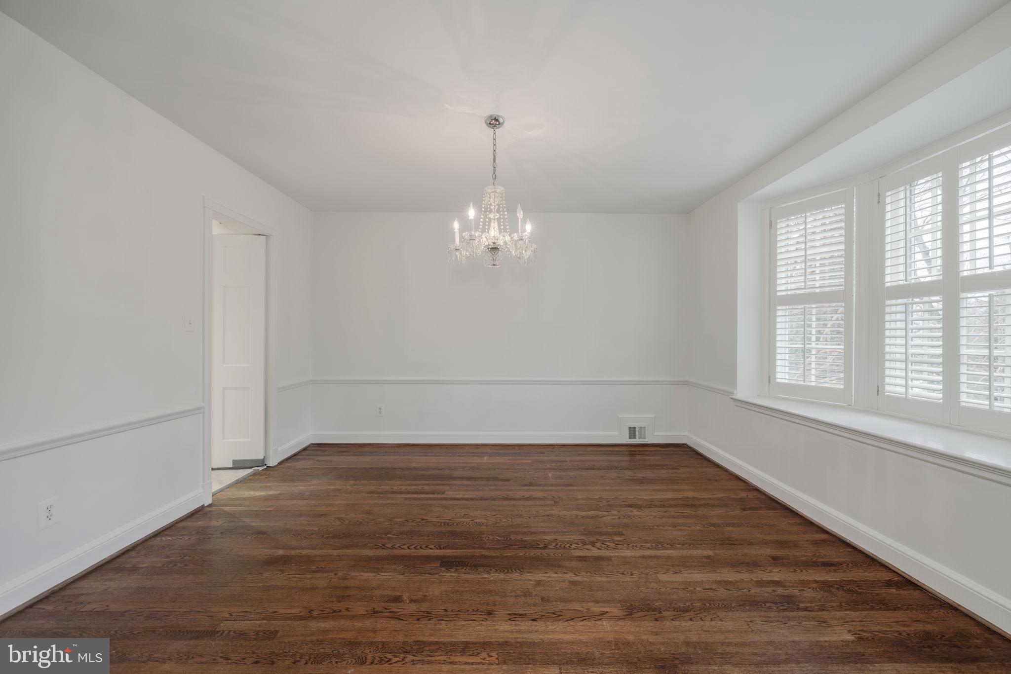 ROLLINGWOOD - Residential