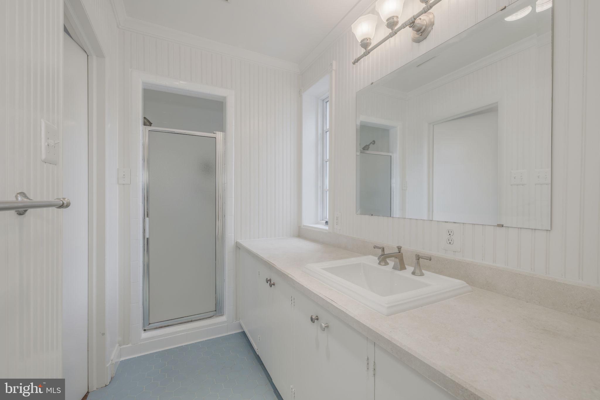 ROLLINGWOOD - Residential