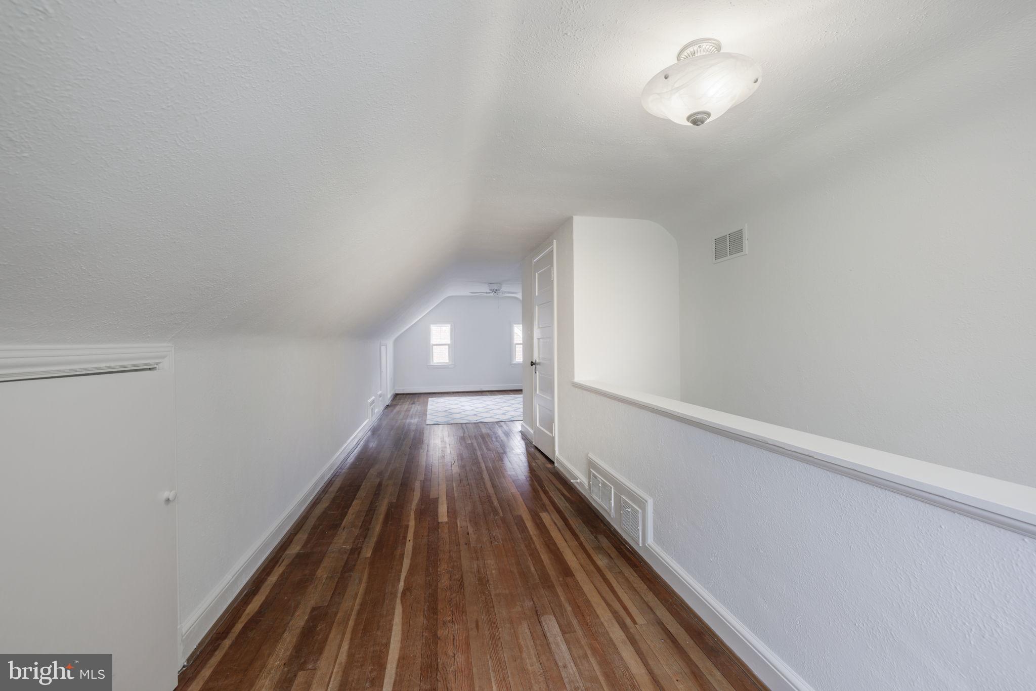 ROLLINGWOOD - Residential