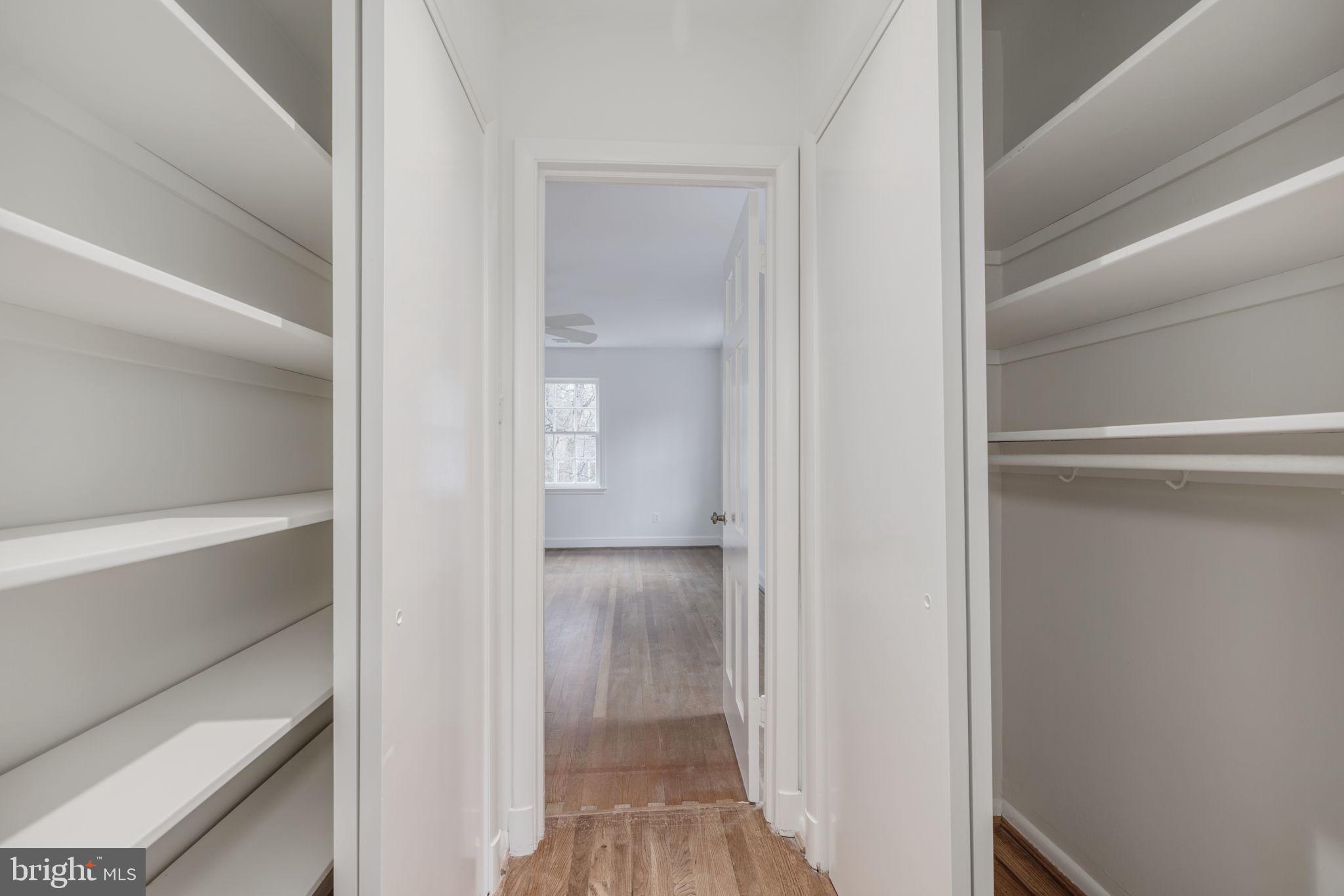 ROLLINGWOOD - Residential