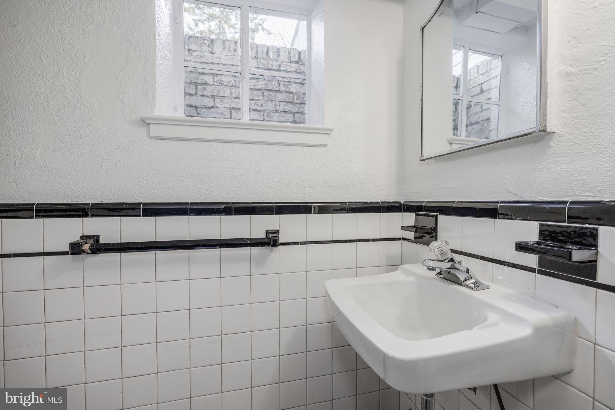 ROLLINGWOOD - Residential