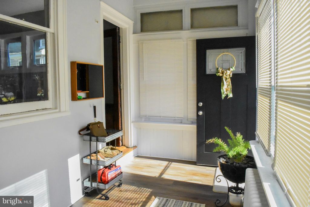 Photo of 102 N Wells Avenue, GLENOLDEN, PA 19036 (MLS # PADE2103218)