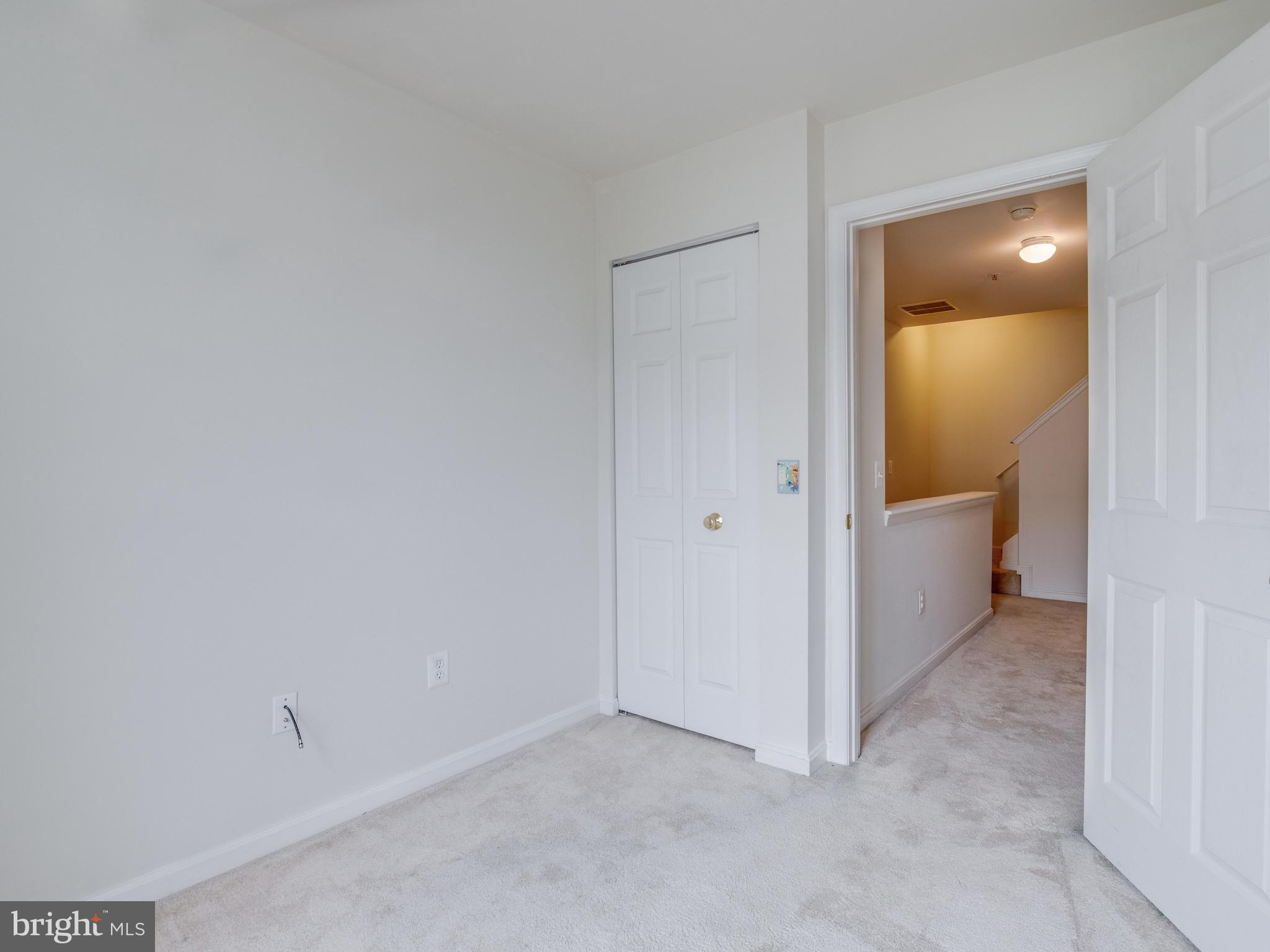 CLOVERLEAF COMMONS - Residential