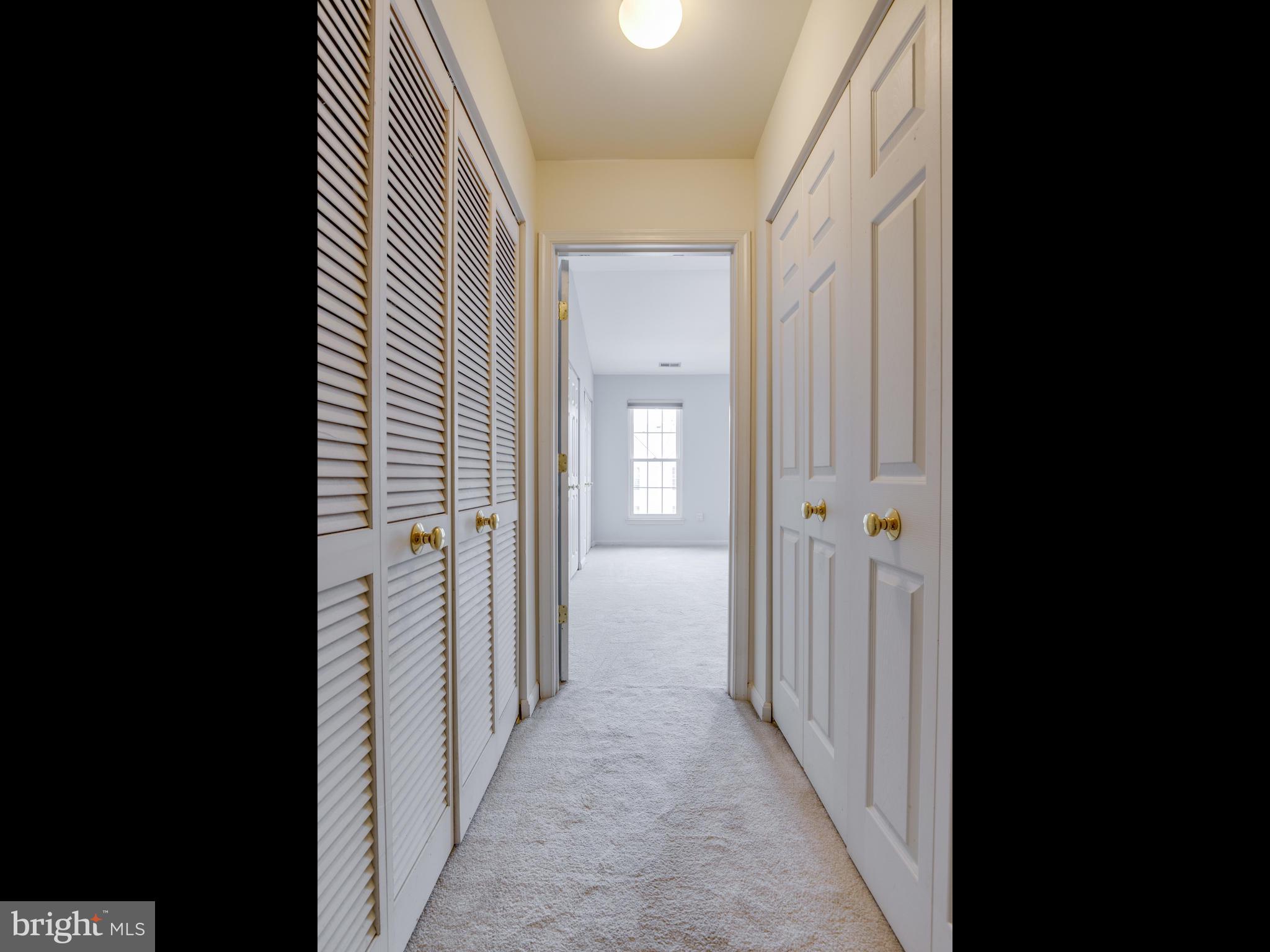 CLOVERLEAF COMMONS - Residential