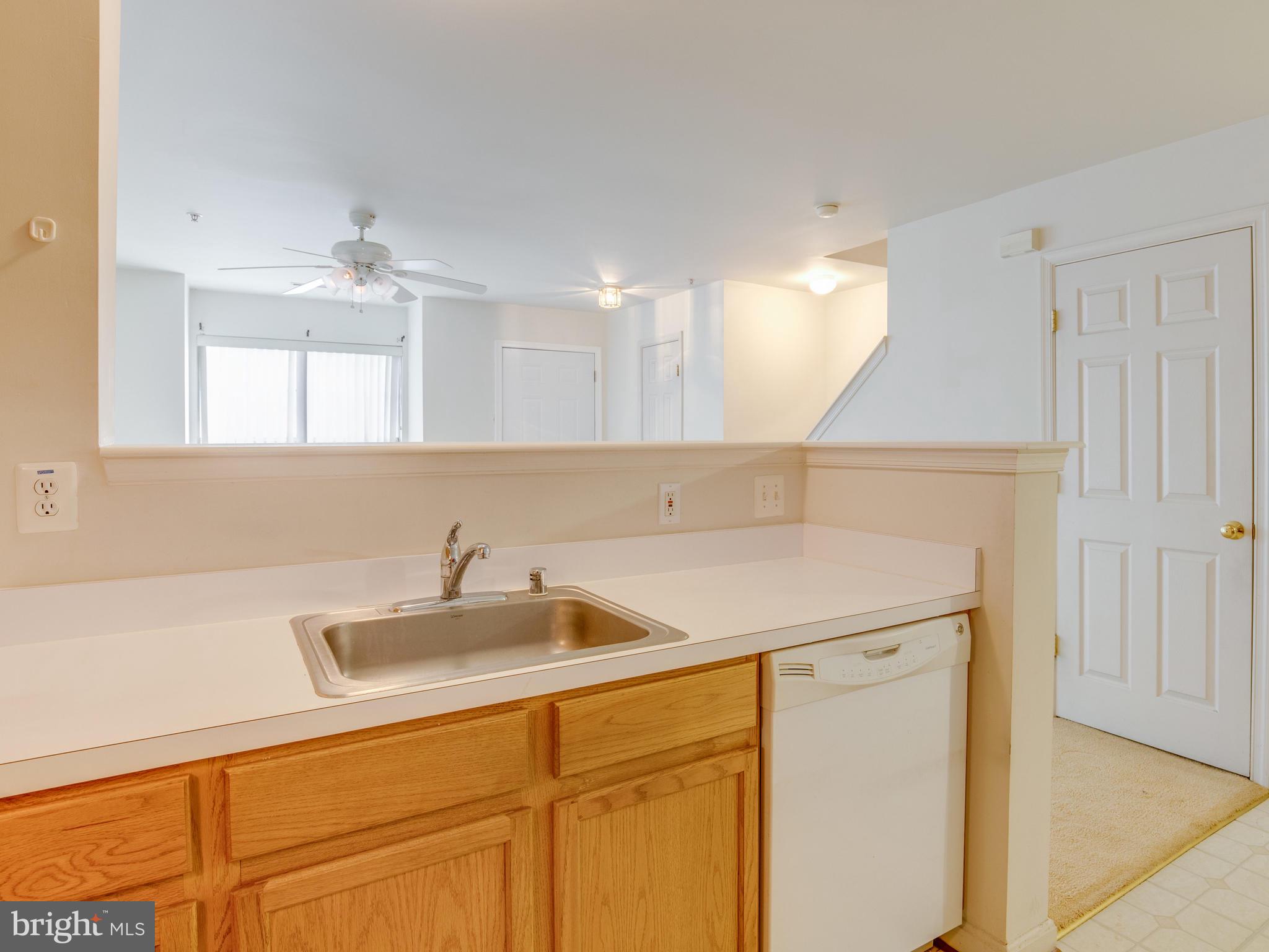 CLOVERLEAF COMMONS - Residential