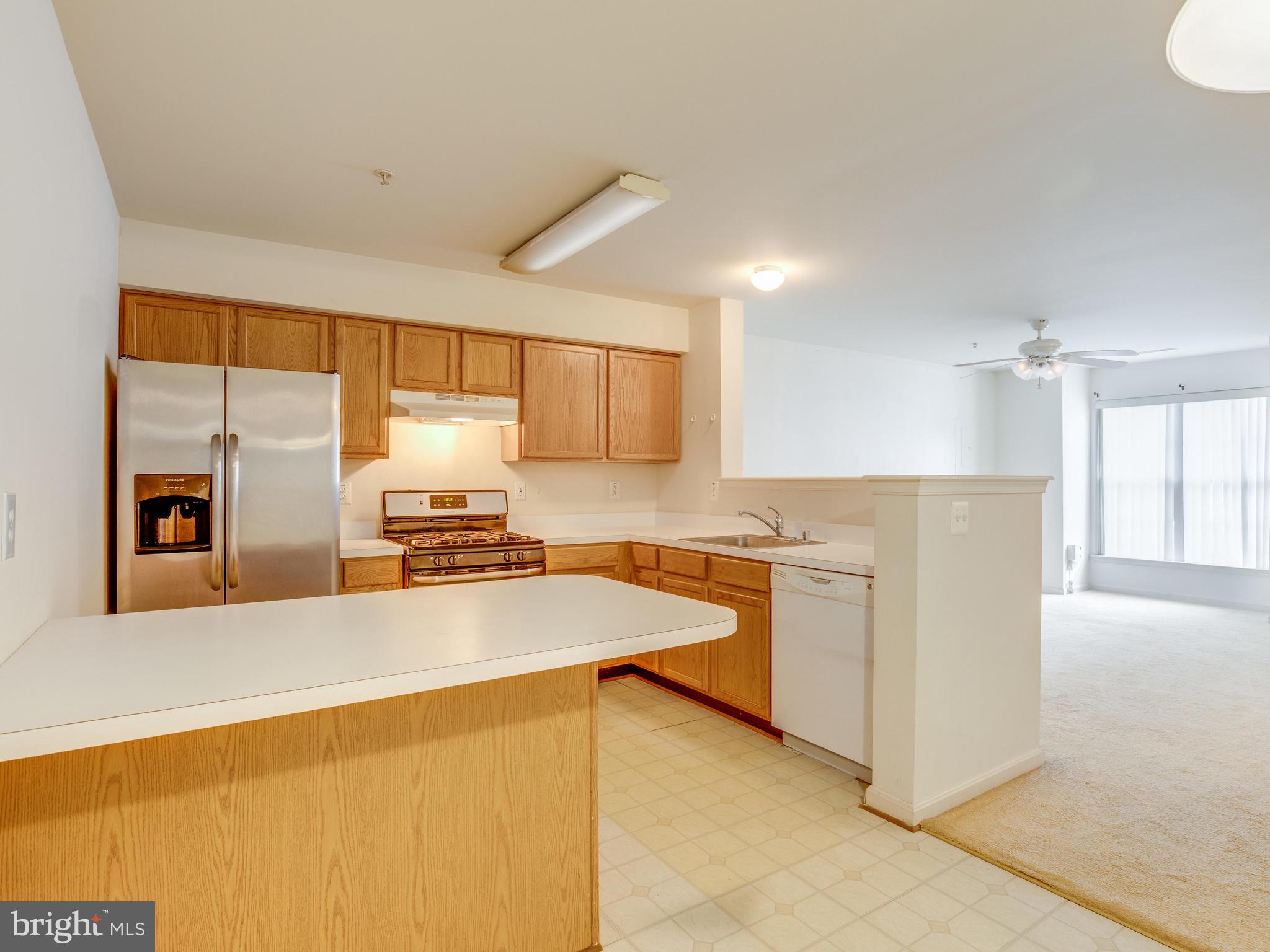 CLOVERLEAF COMMONS - Residential