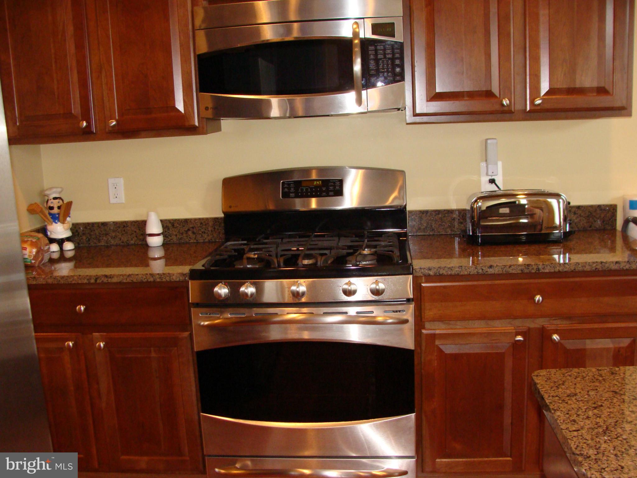 PORT POTOMAC - Residential Lease