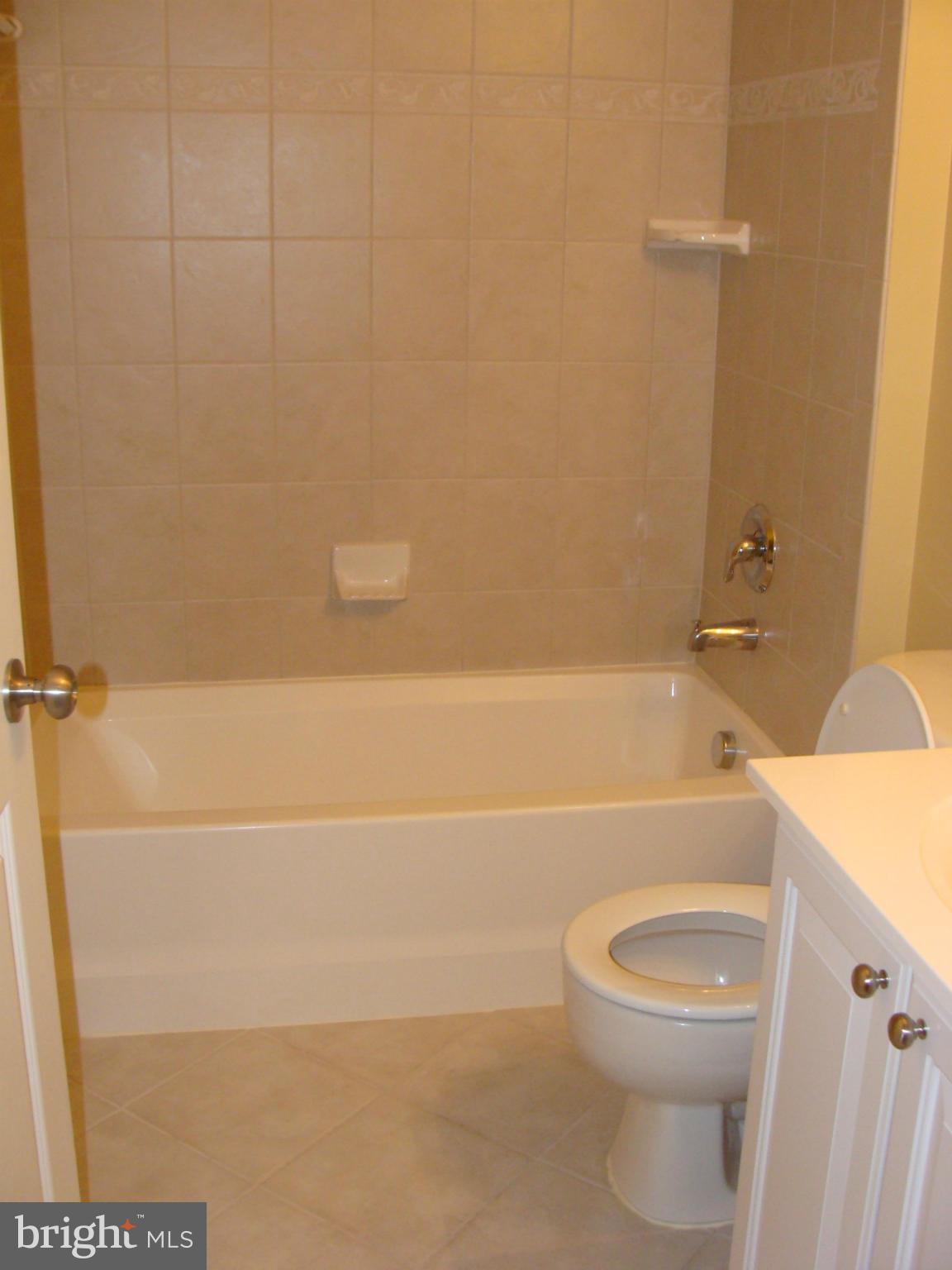 PORT POTOMAC - Residential Lease