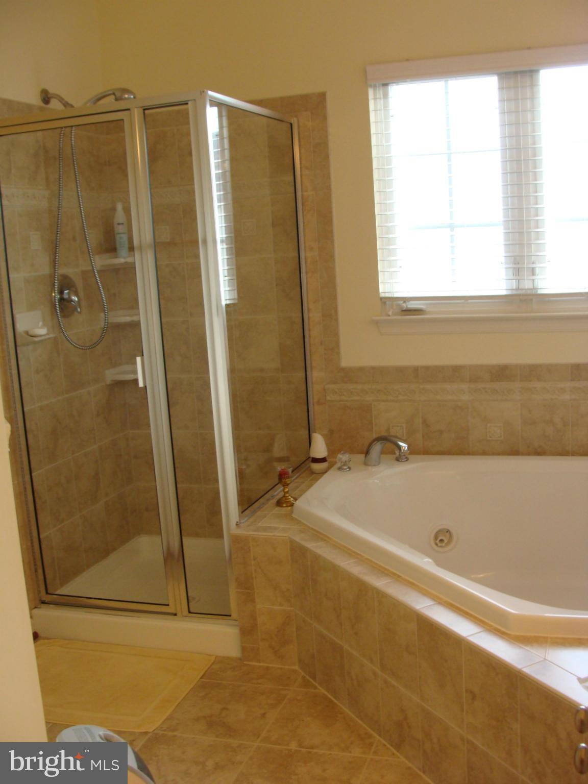 PORT POTOMAC - Residential Lease