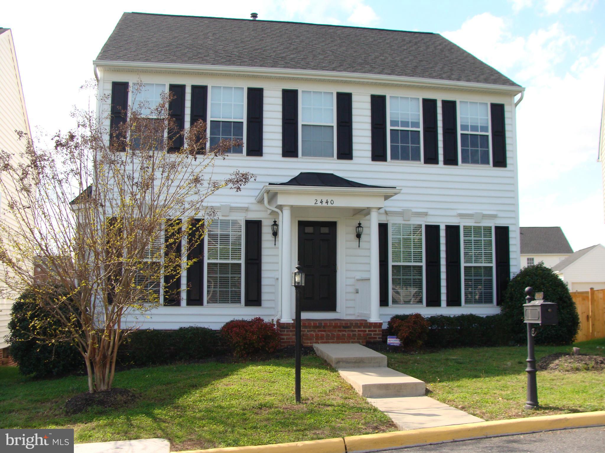 PORT POTOMAC - Residential Lease