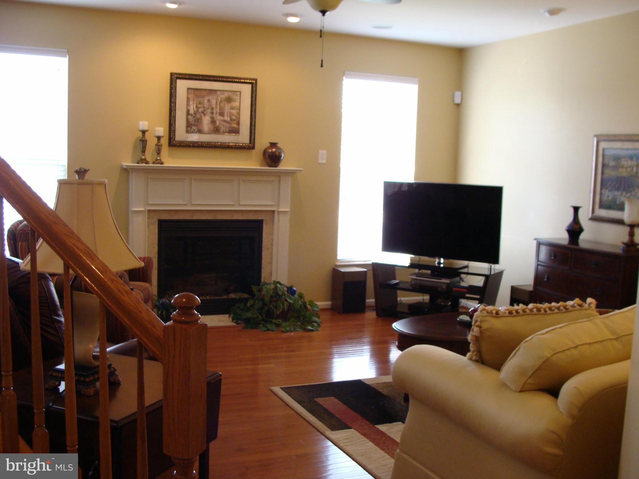 PORT POTOMAC - Residential Lease