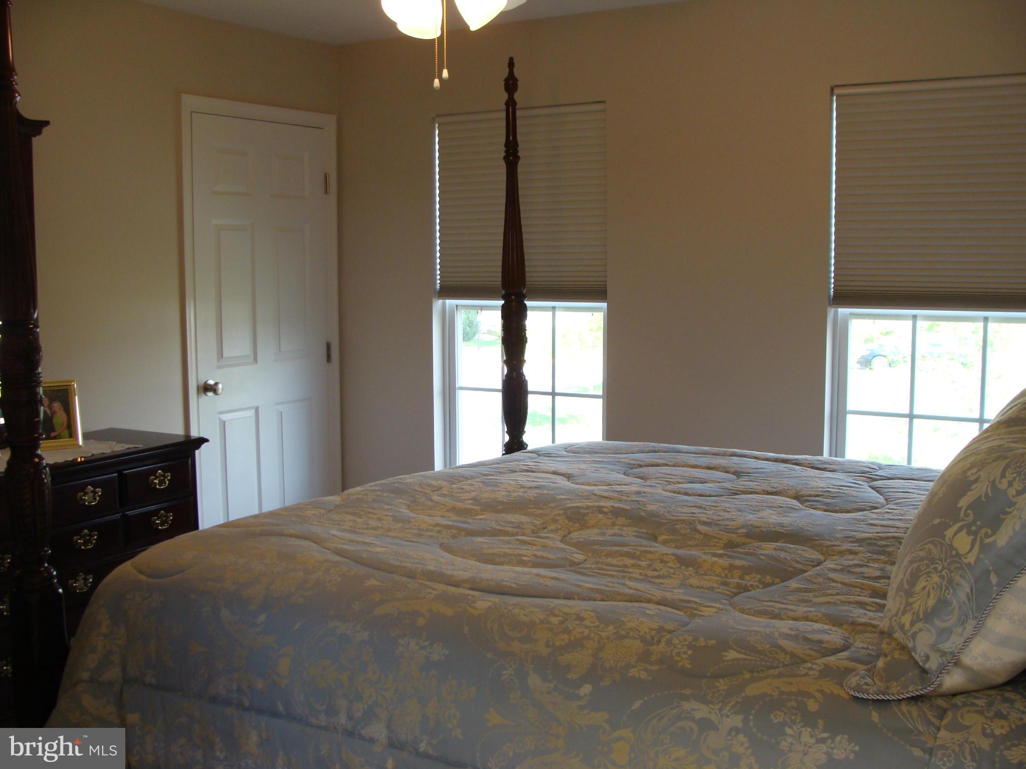 PORT POTOMAC - Residential Lease