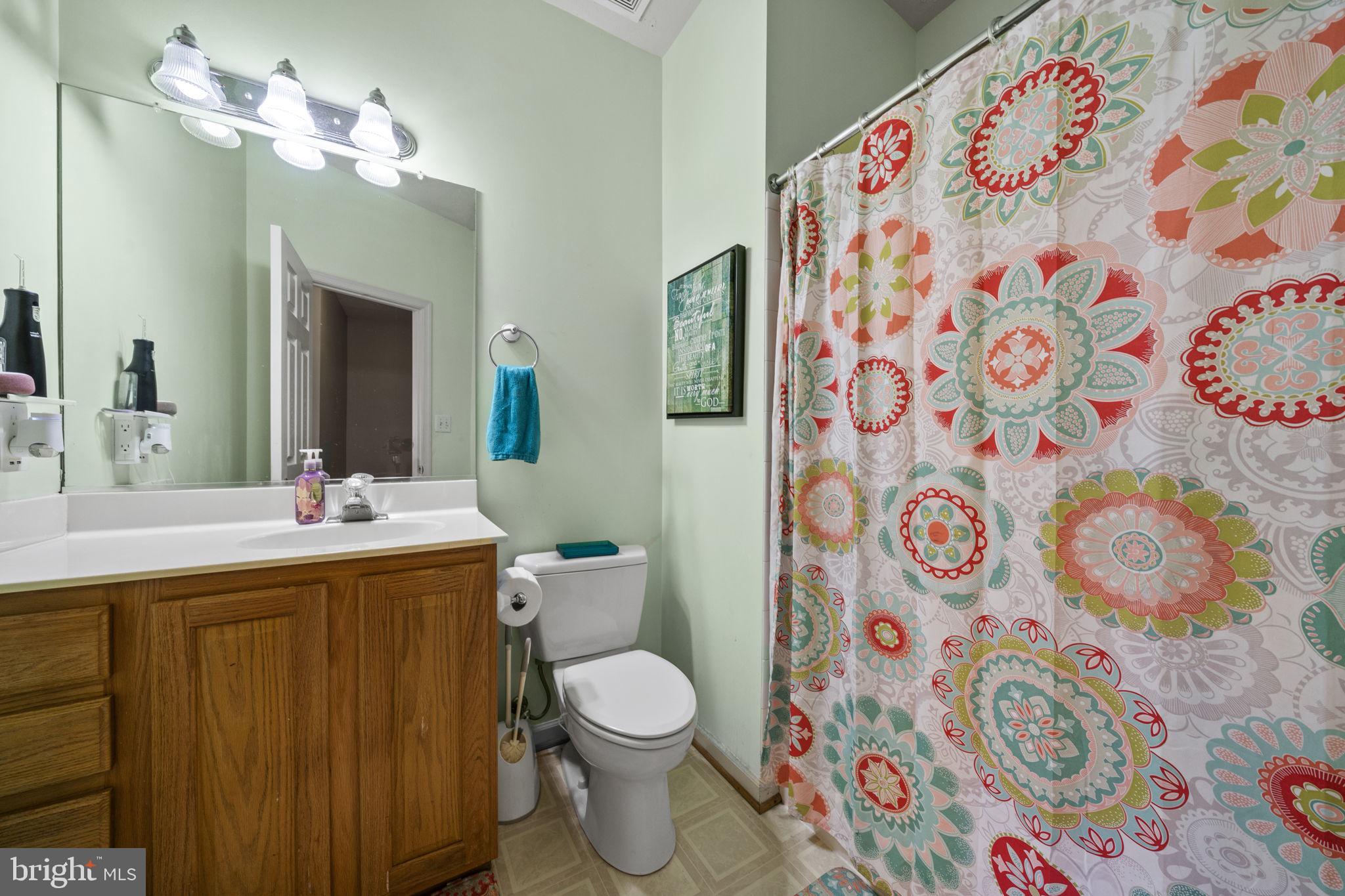 KINGSWOOD - Residential