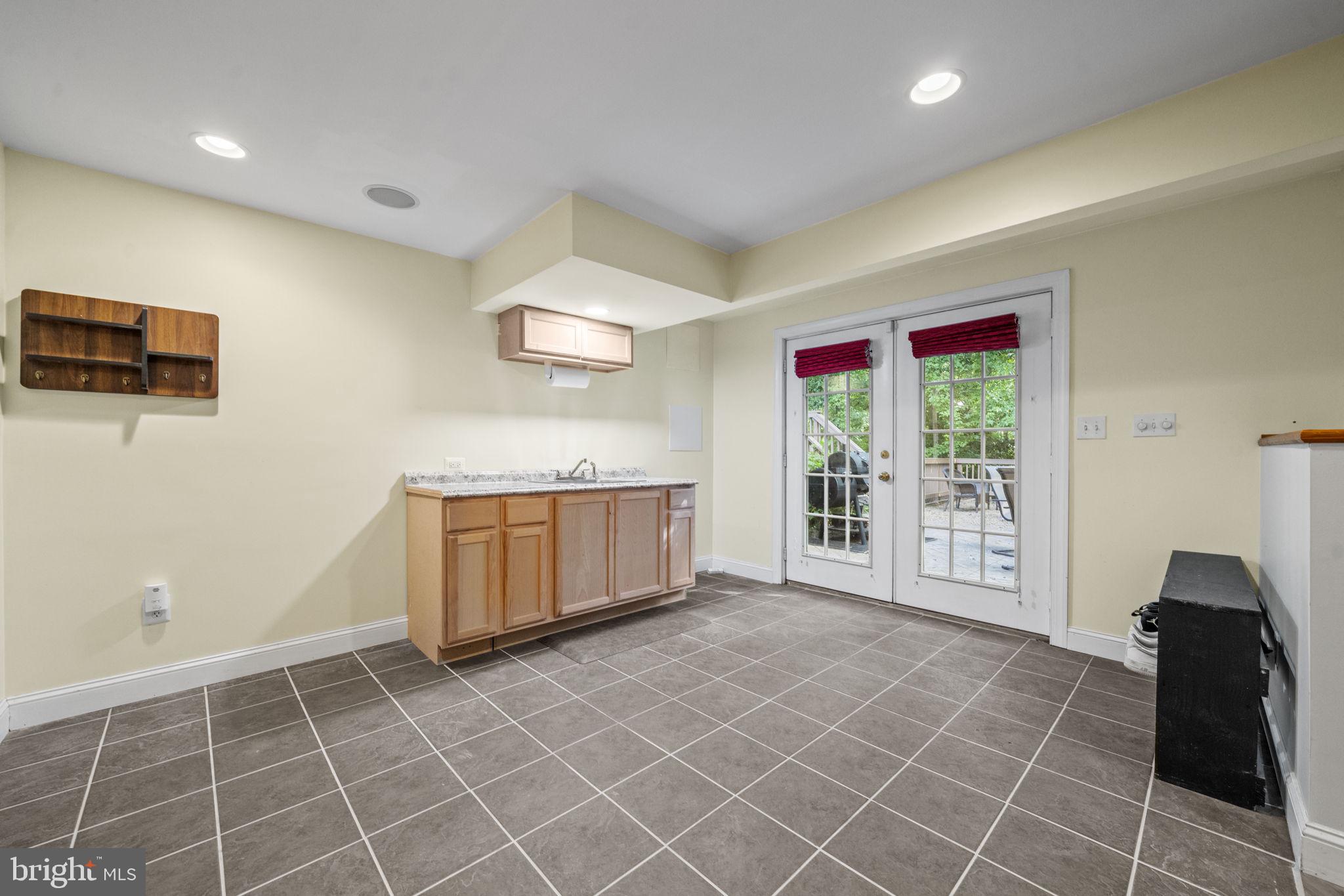 KINGSWOOD - Residential