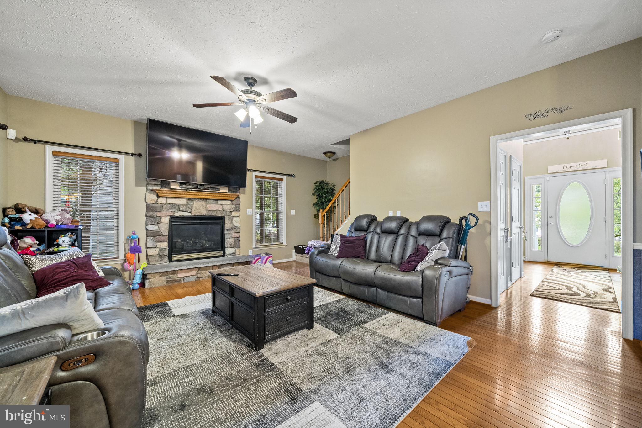 KINGSWOOD - Residential