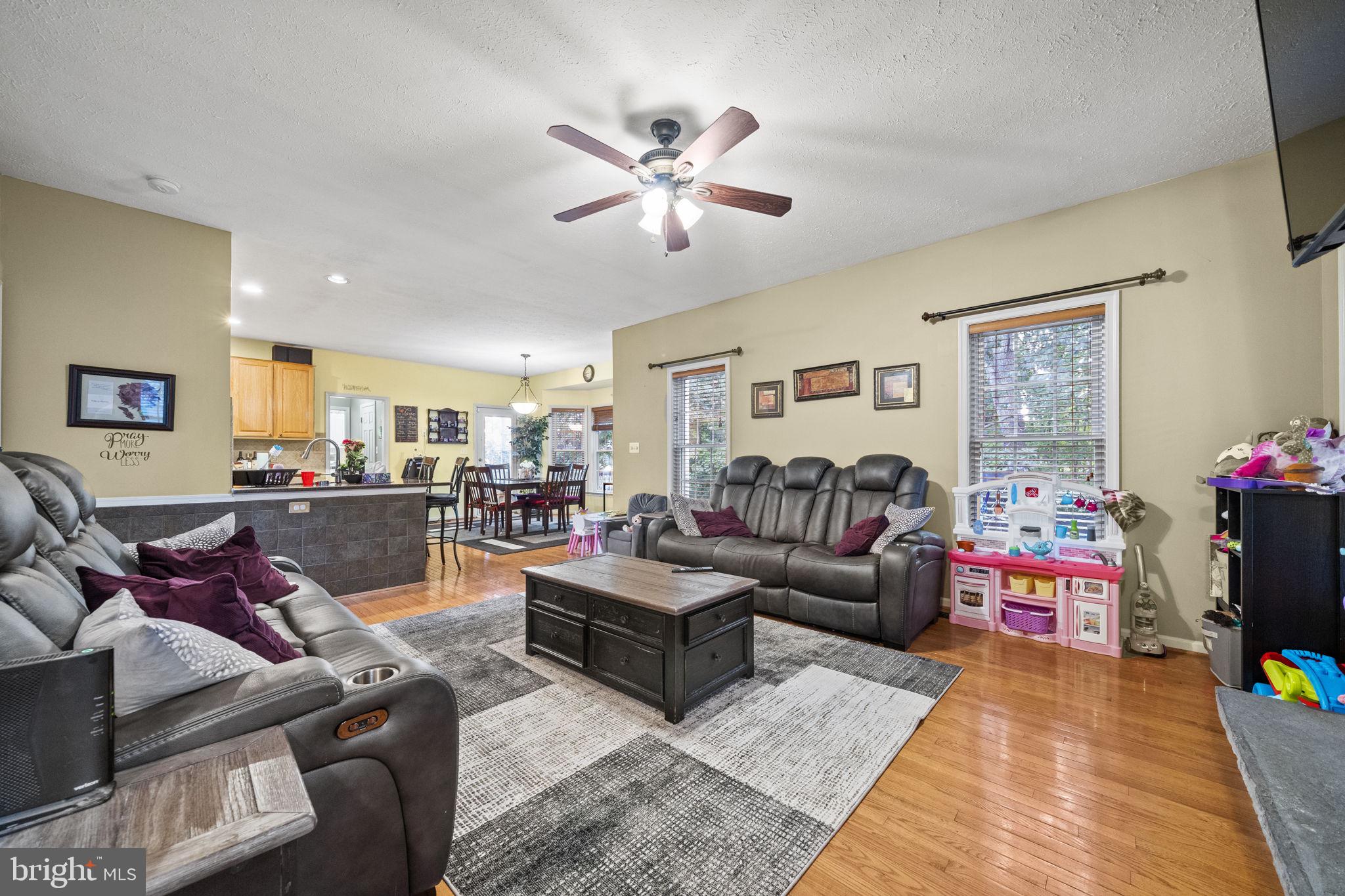 KINGSWOOD - Residential