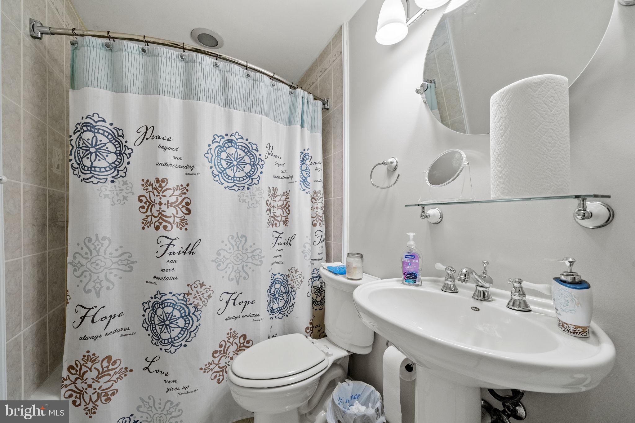 KINGSWOOD - Residential