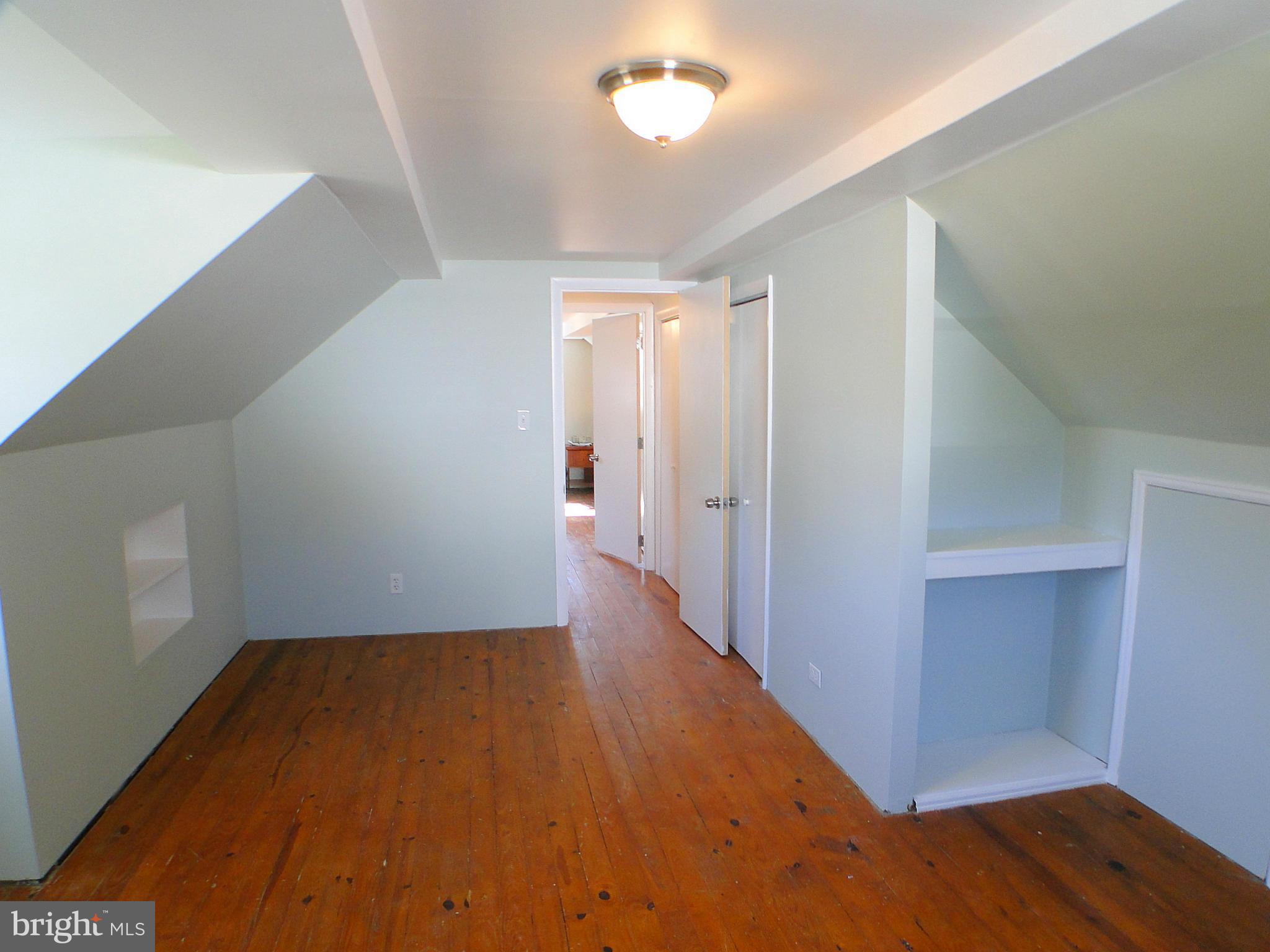 DARLEIGH MANOR - Residential