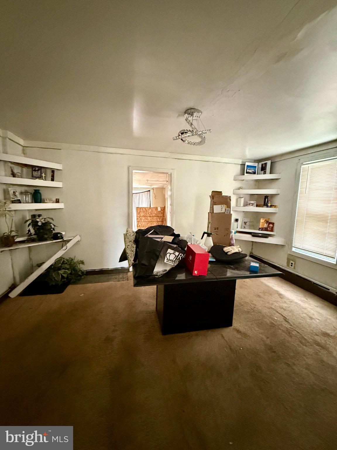 85 WOODLAND AVENUE