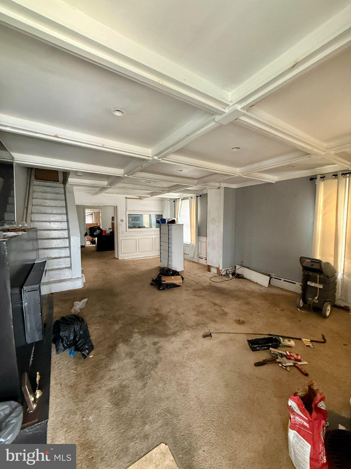 85 WOODLAND AVENUE