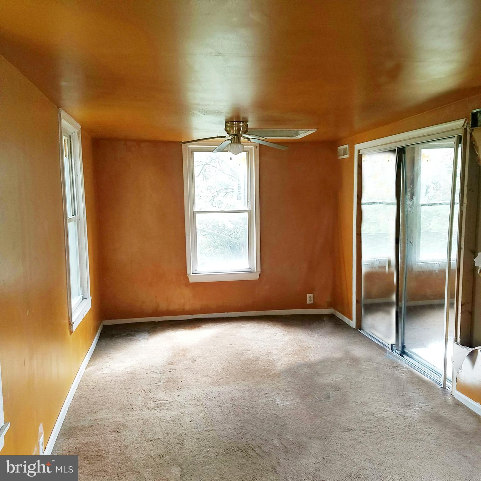 CARROLL-SOUTH HILTON - Residential