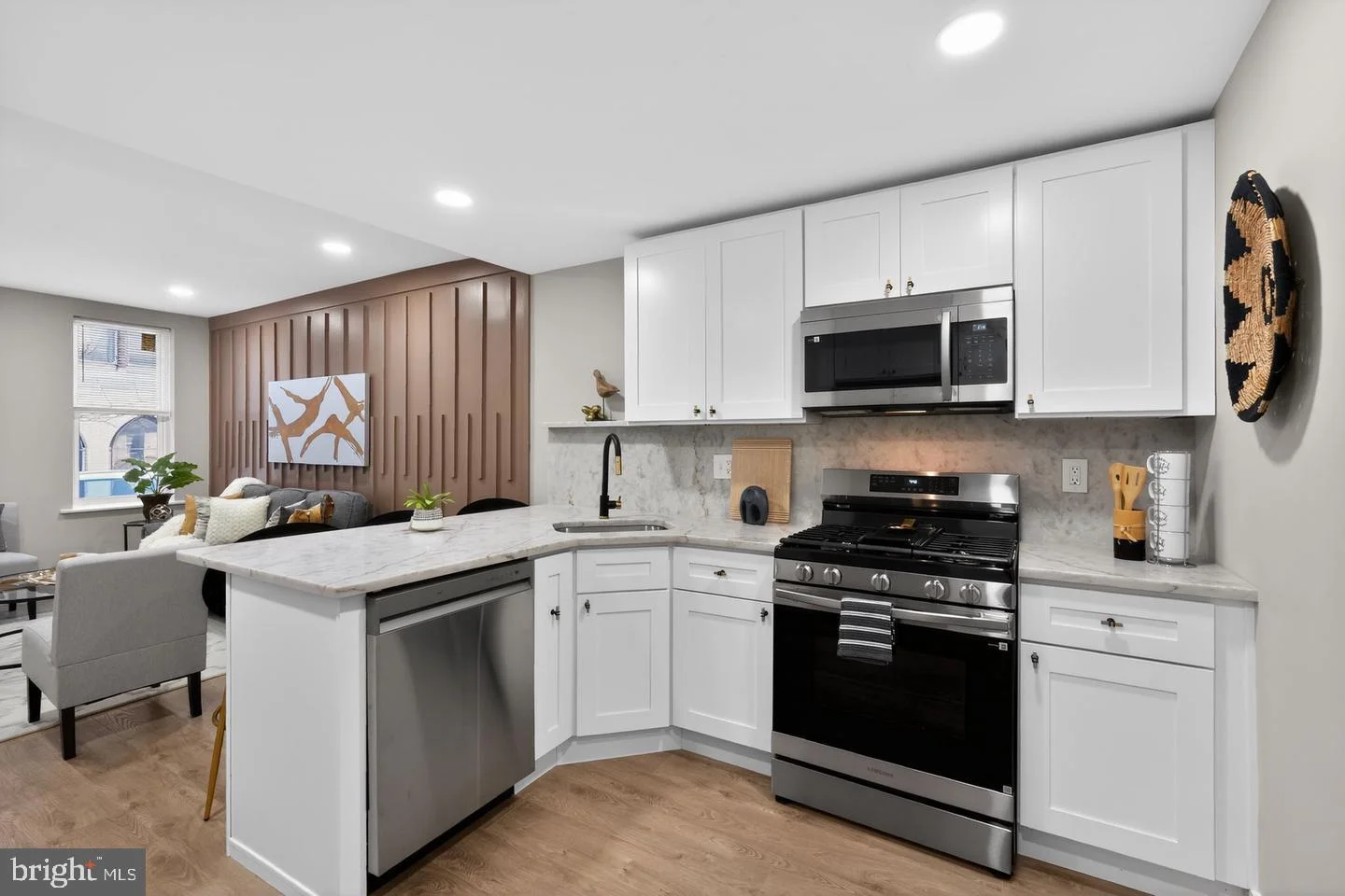1537 Latona Street, Philadelphia, PA, 19146