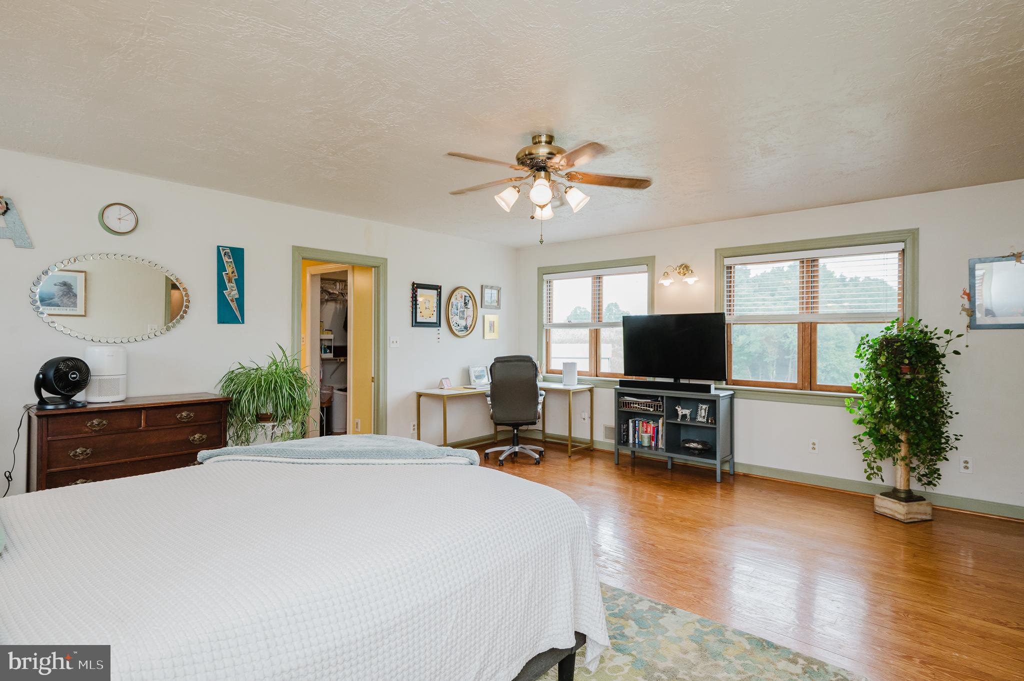 AIRVILLE - Residential