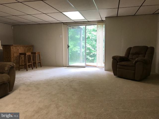 BEVERLY ESTATES - Residential Lease