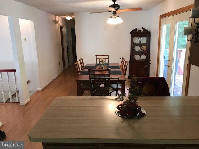 BEVERLY ESTATES - Residential Lease