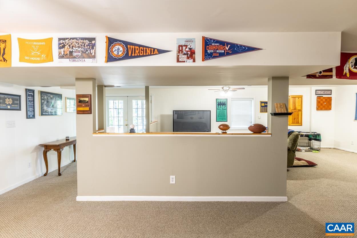 LAKE MONTICELLO - Residential