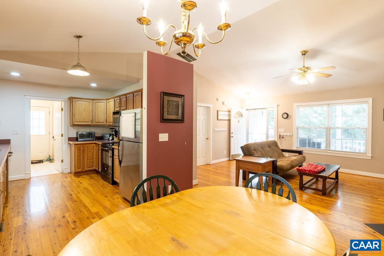 LAKE MONTICELLO - Residential