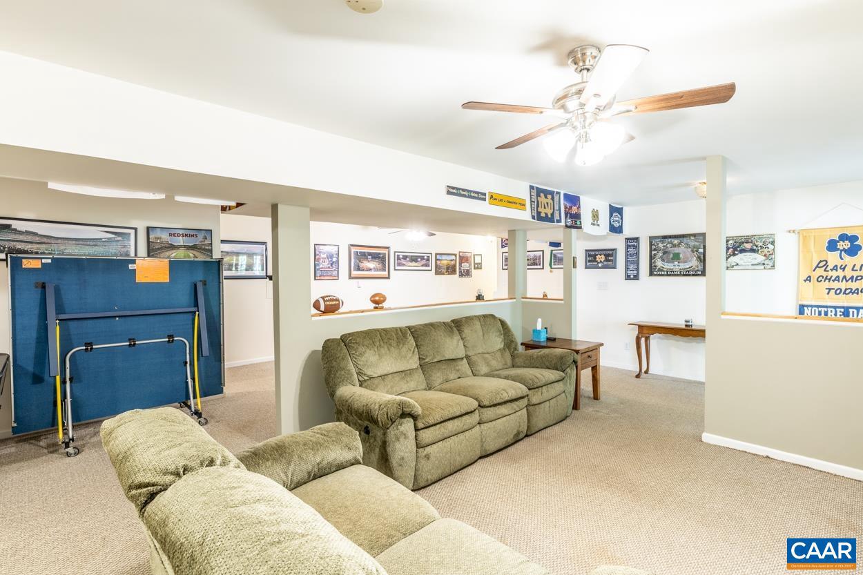 LAKE MONTICELLO - Residential