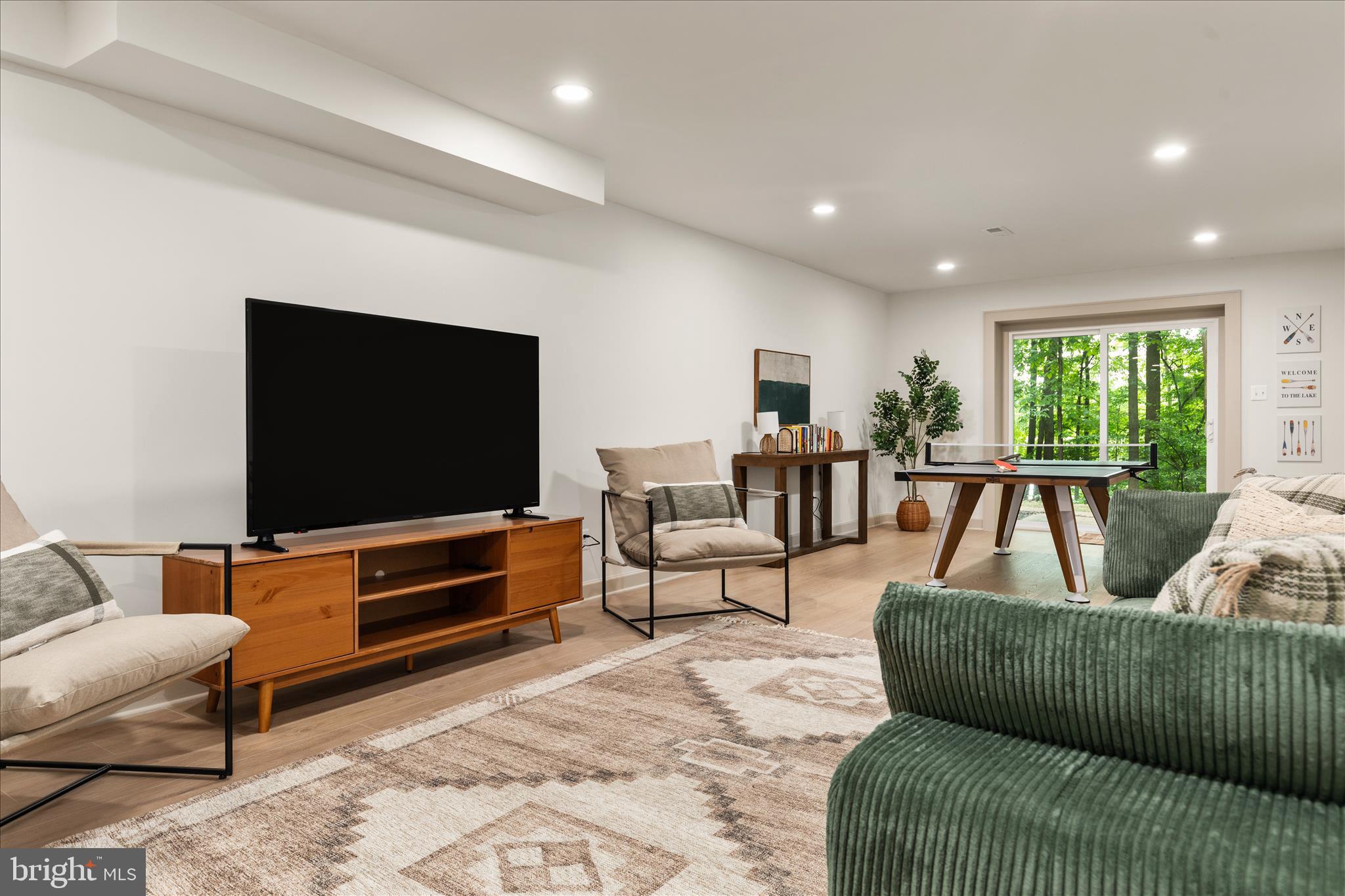 LAKEWOOD - Residential