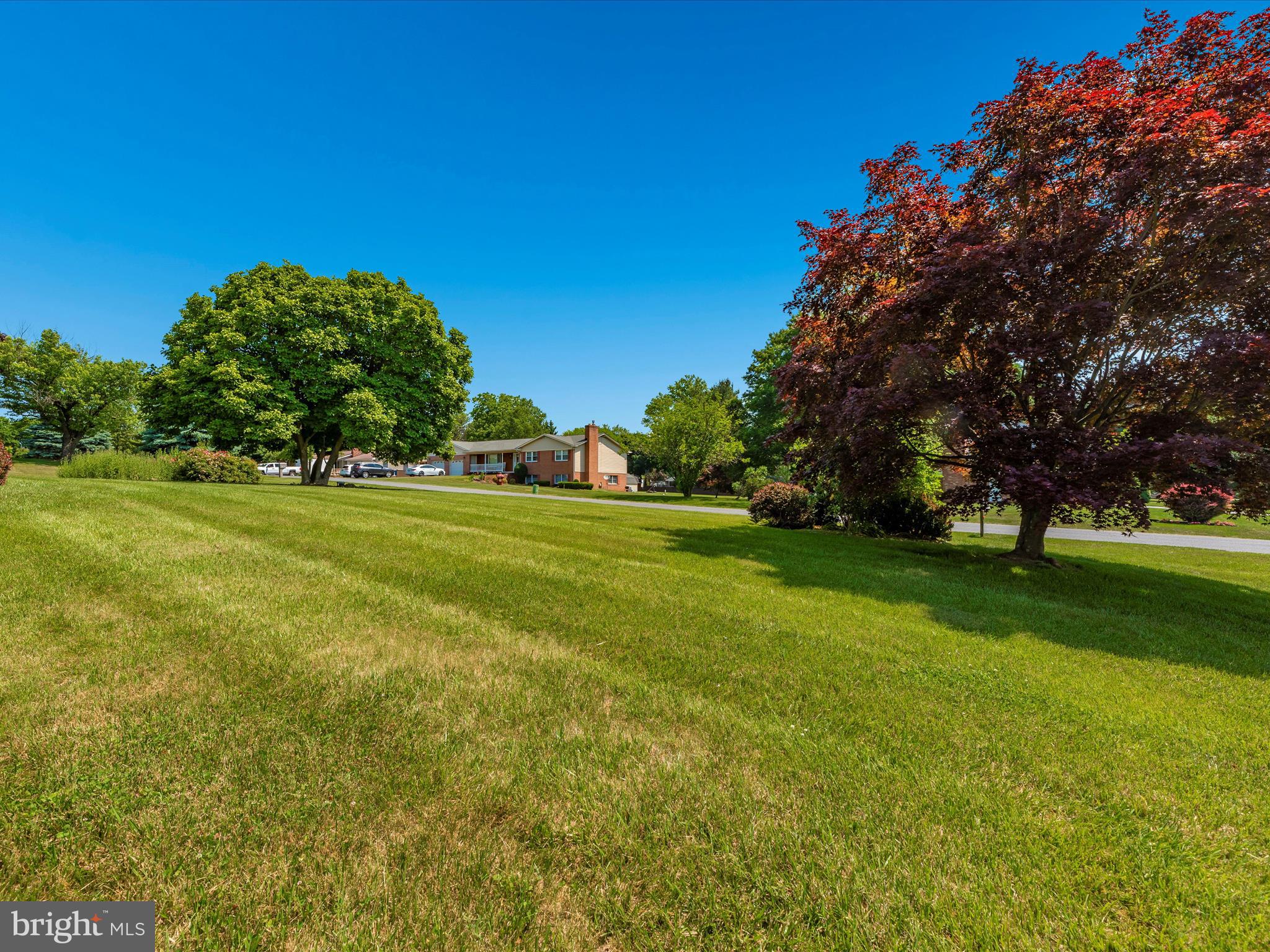 WEST HILLS - Residential