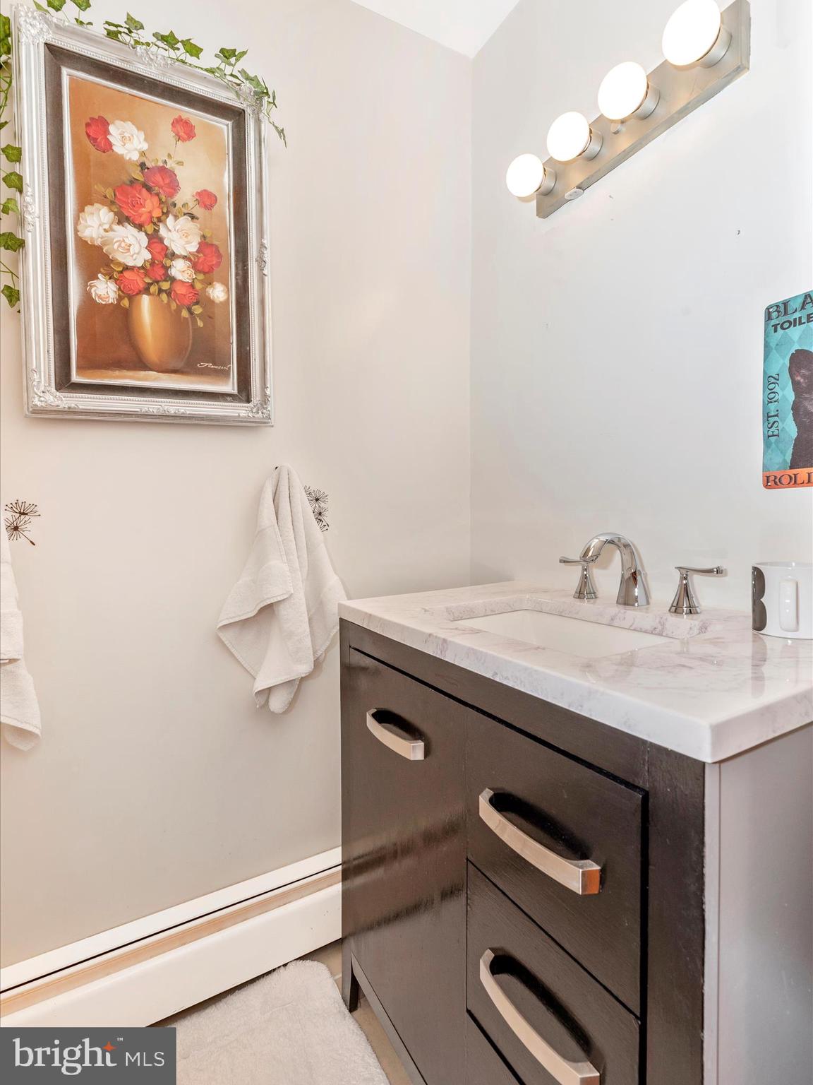 WEST HILLS - Residential