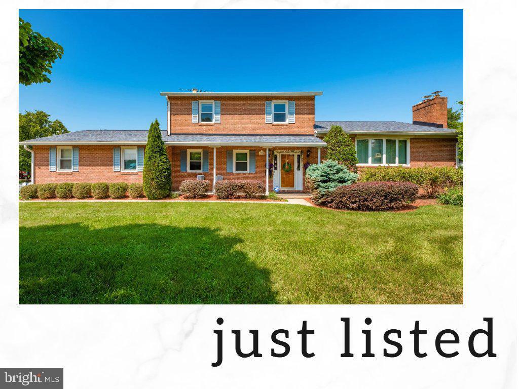 WEST HILLS - Residential