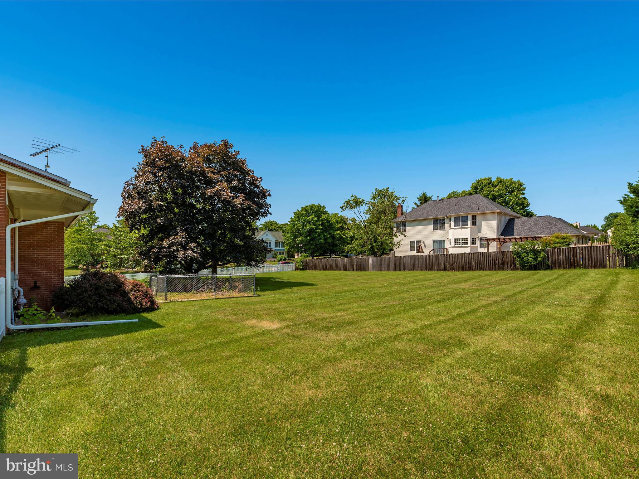 WEST HILLS - Residential