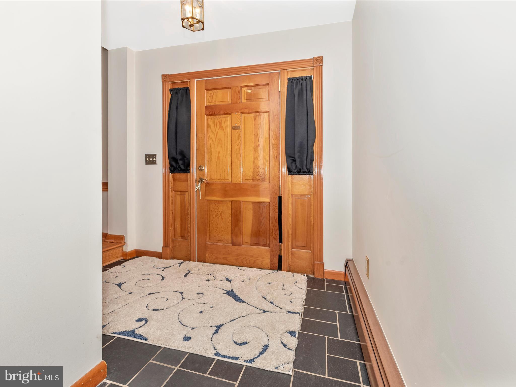 WEST HILLS - Residential