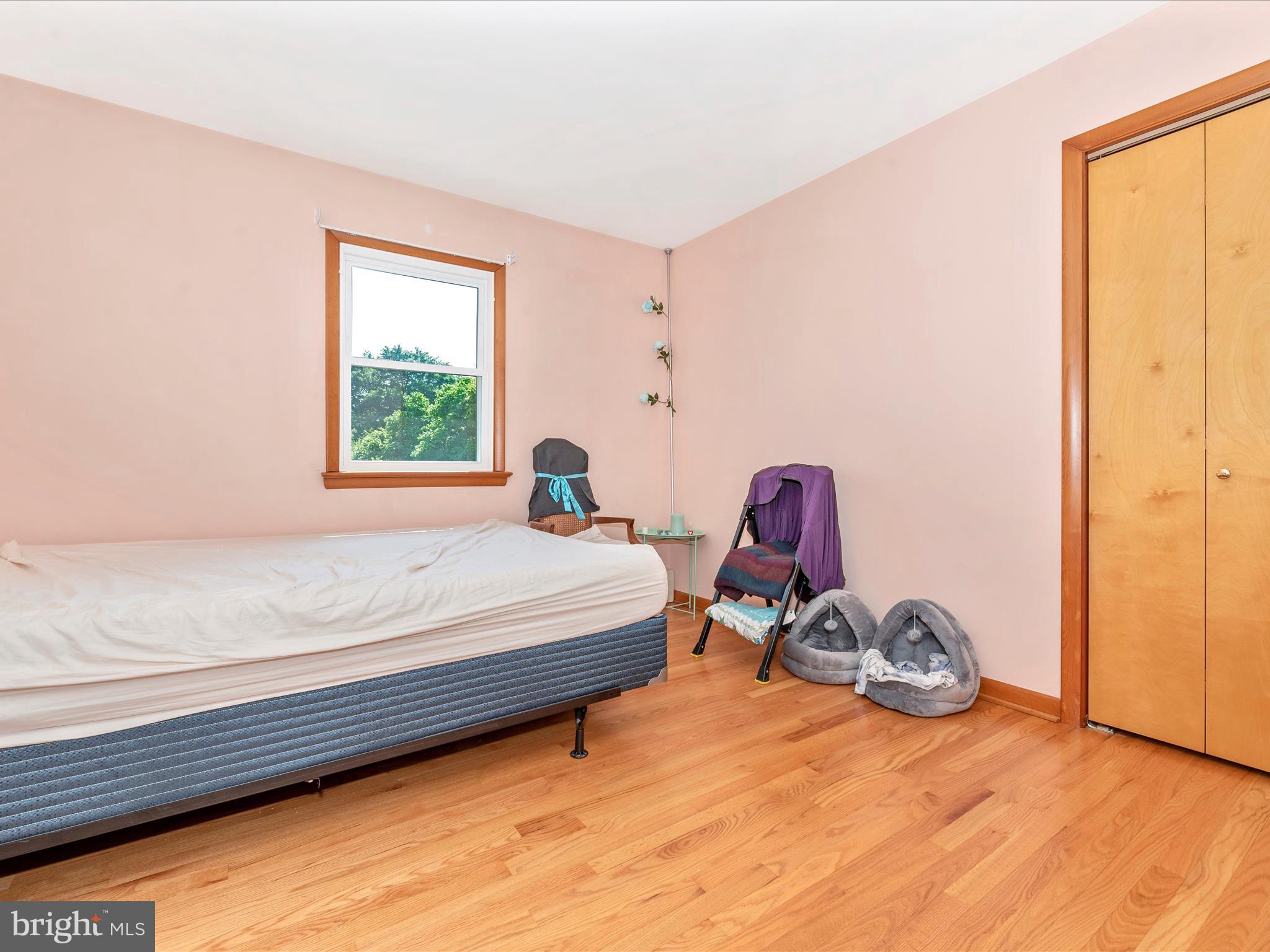 WEST HILLS - Residential