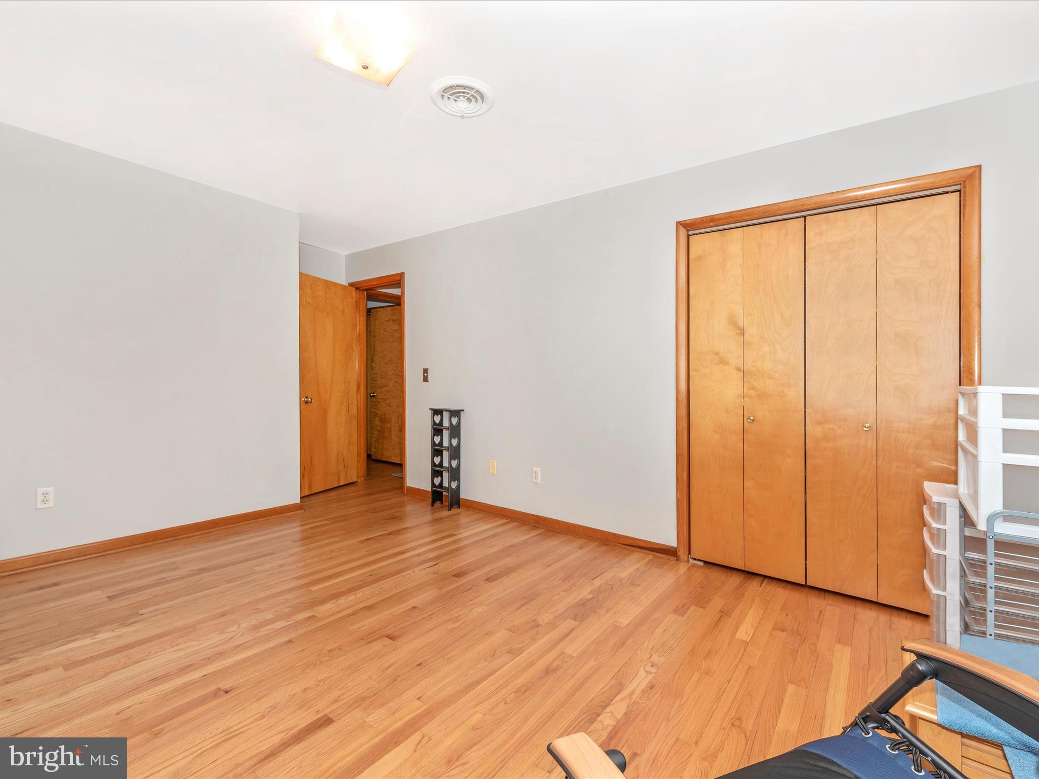 WEST HILLS - Residential