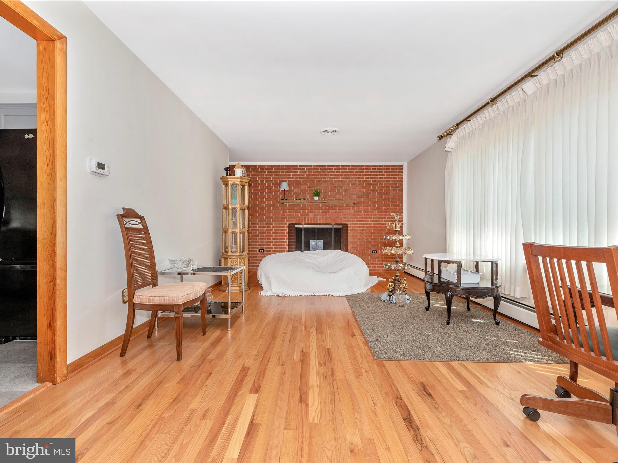 WEST HILLS - Residential