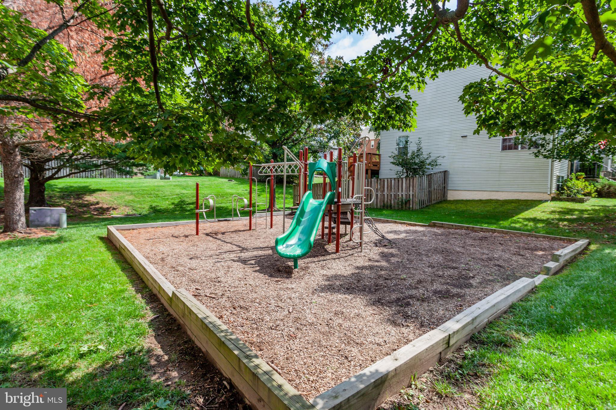 ENGLEWOOD MEWS - Residential